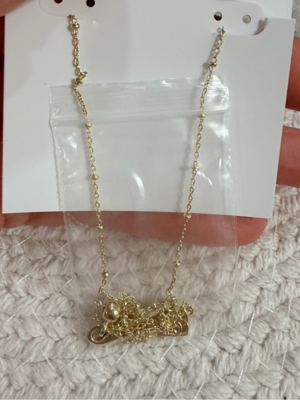 Kendra Scott Mini Elisa Gold Satellite Short Pendant Necklace - Picture 5 of 6